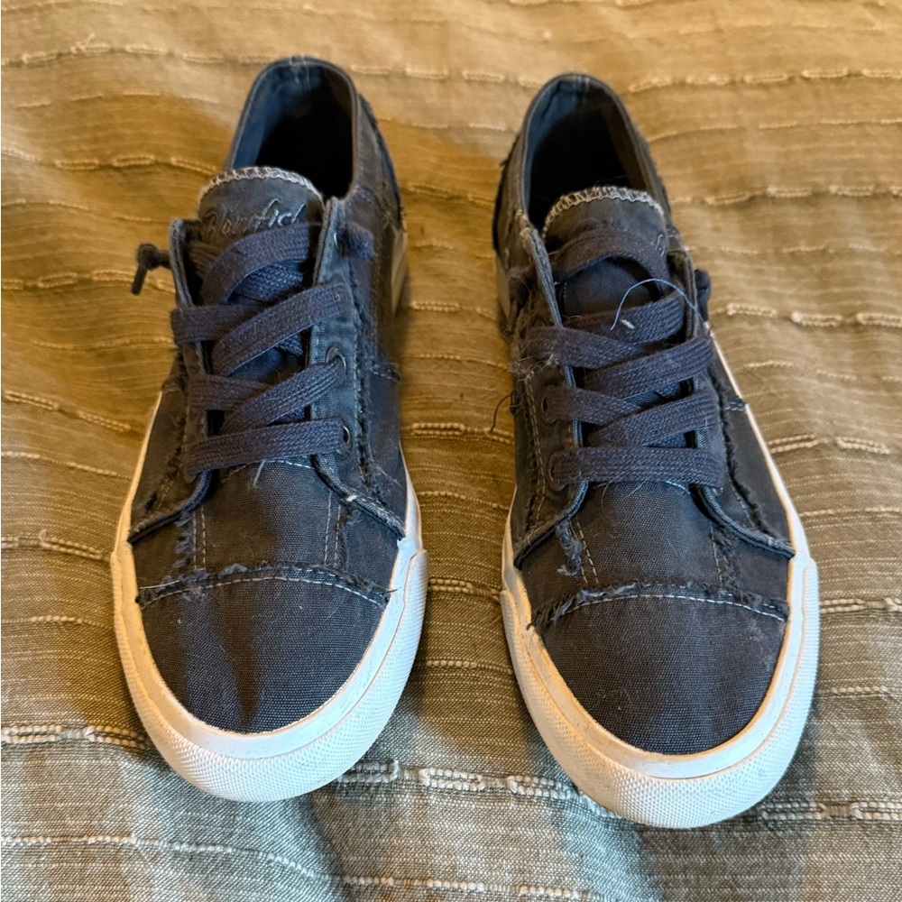 Blowfish Navy Canvas Sneakers